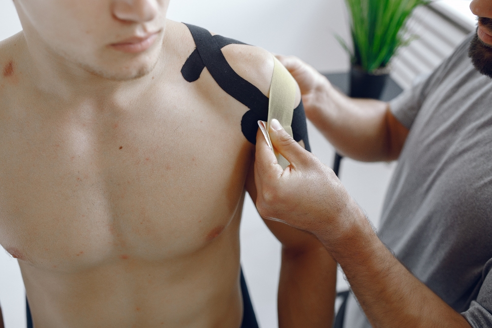 Shoulder Impingement Treatment in Surrey