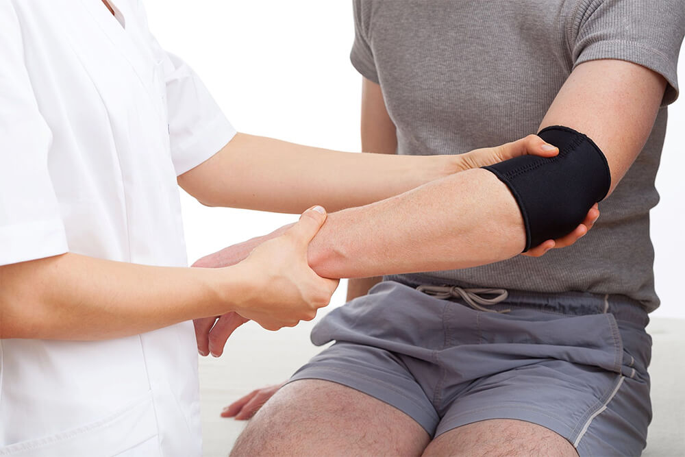 How Physiotherapy Helps Tennis &Amp; Golfer’s Elbow