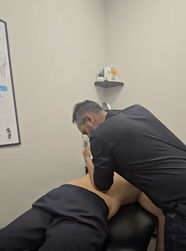 Lumbar Acupressure